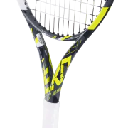 Pure Aero Jr 26 Gen8 Tennis Racket – 140465